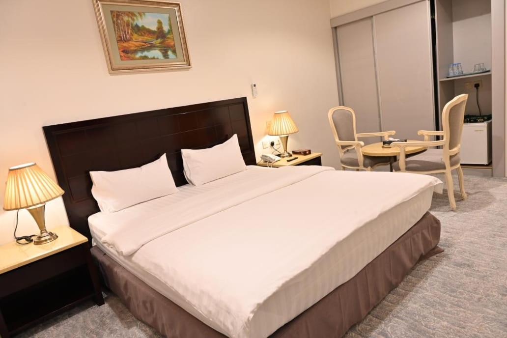 Al Furat Madayin Hotel Riade Exterior foto